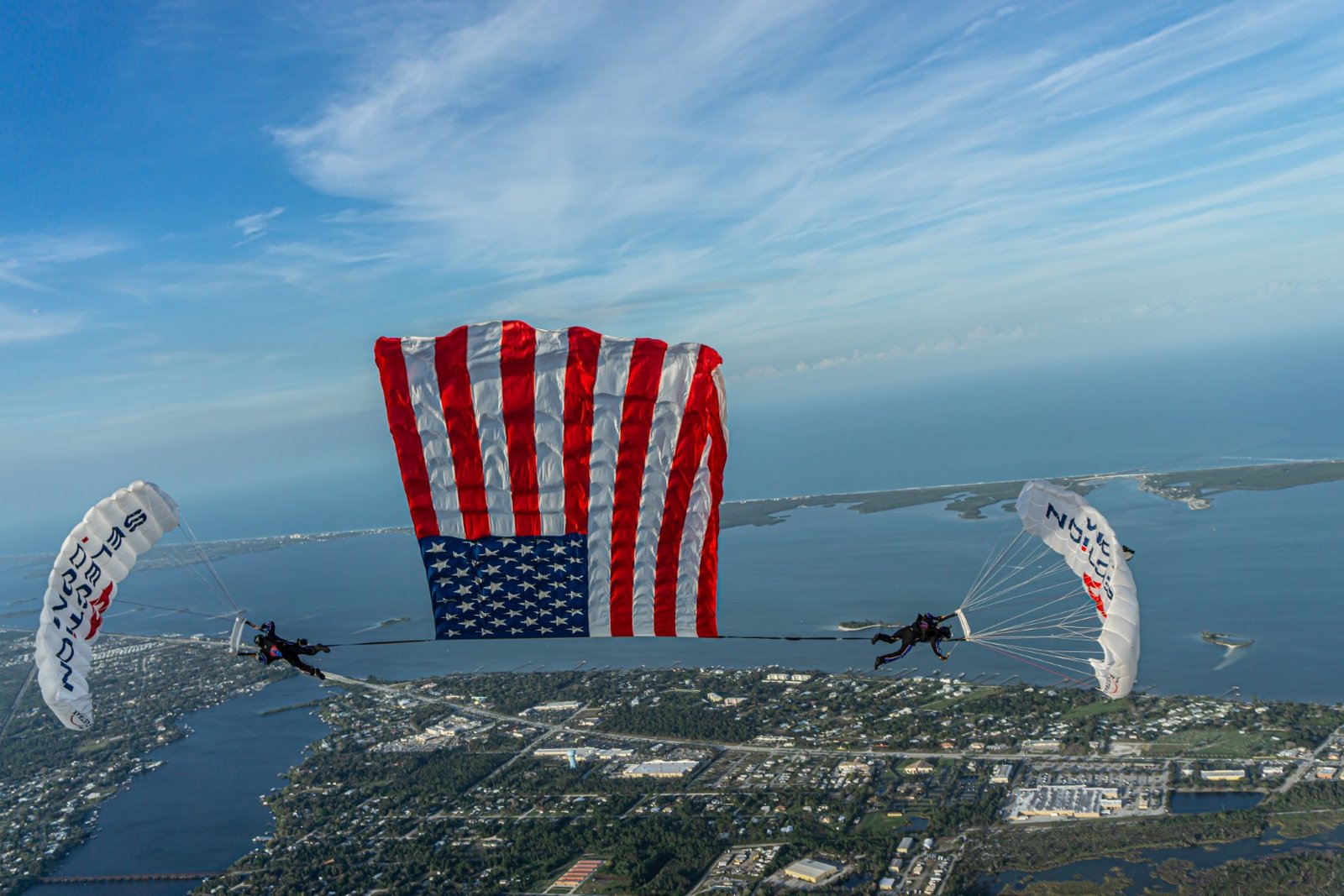 U.S. flag downplane